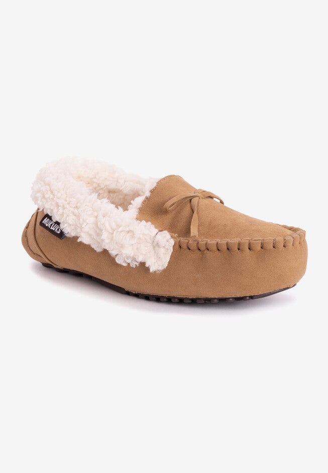 Jaylah Slipper, CAMEL, hi-res image number 0