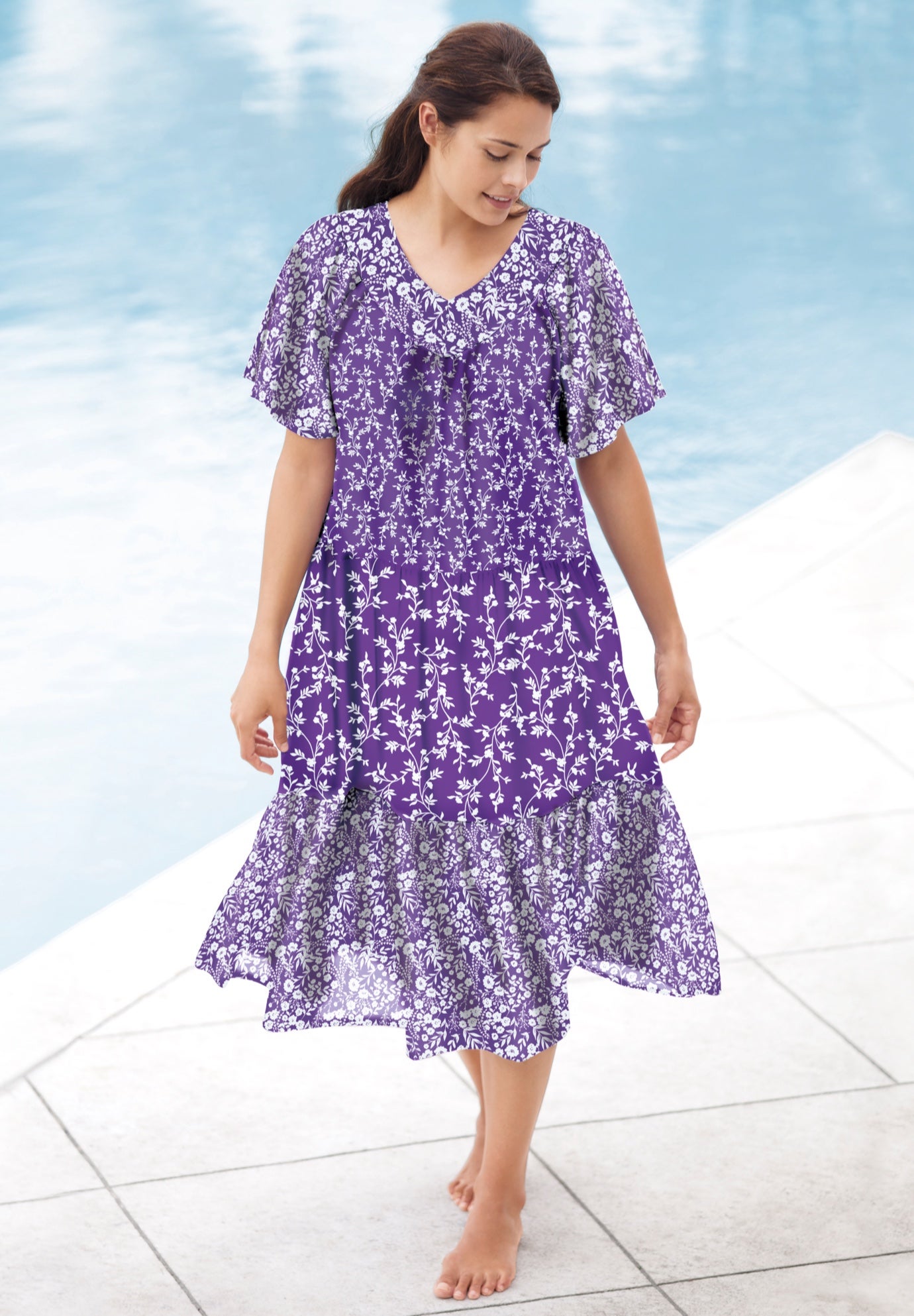 Tiered Print Lounger image number 0