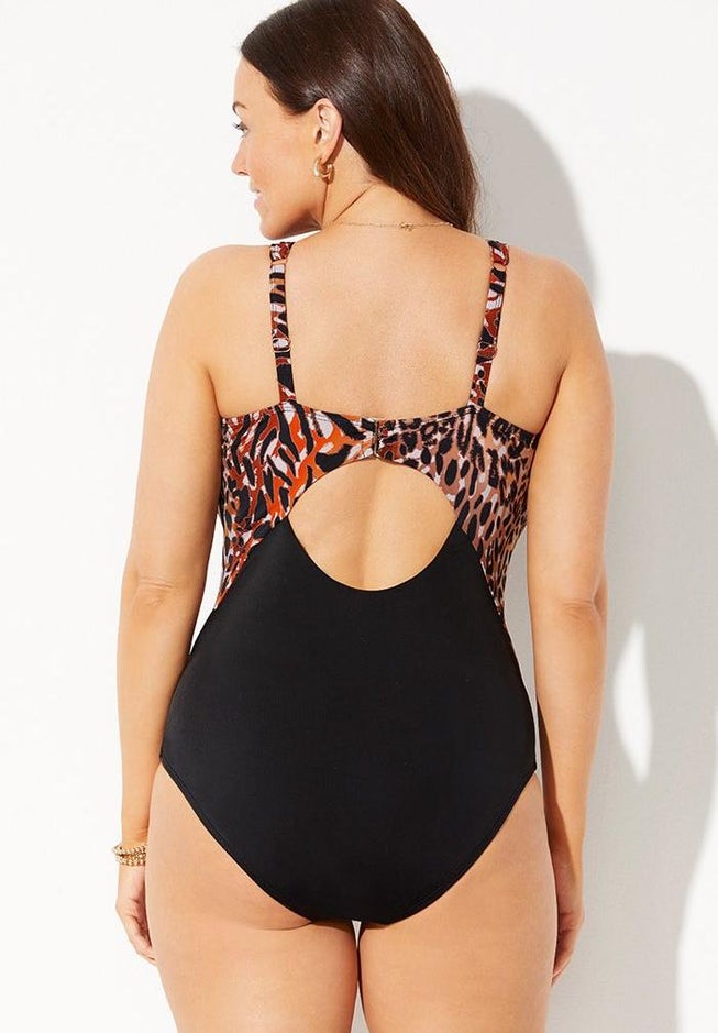 Center Ring Plunge One Piece Swimsuit image number 1