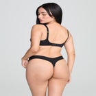 The Scoop - Micro image number null