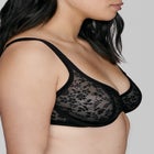 The Scoop - Botanical Lace image number null