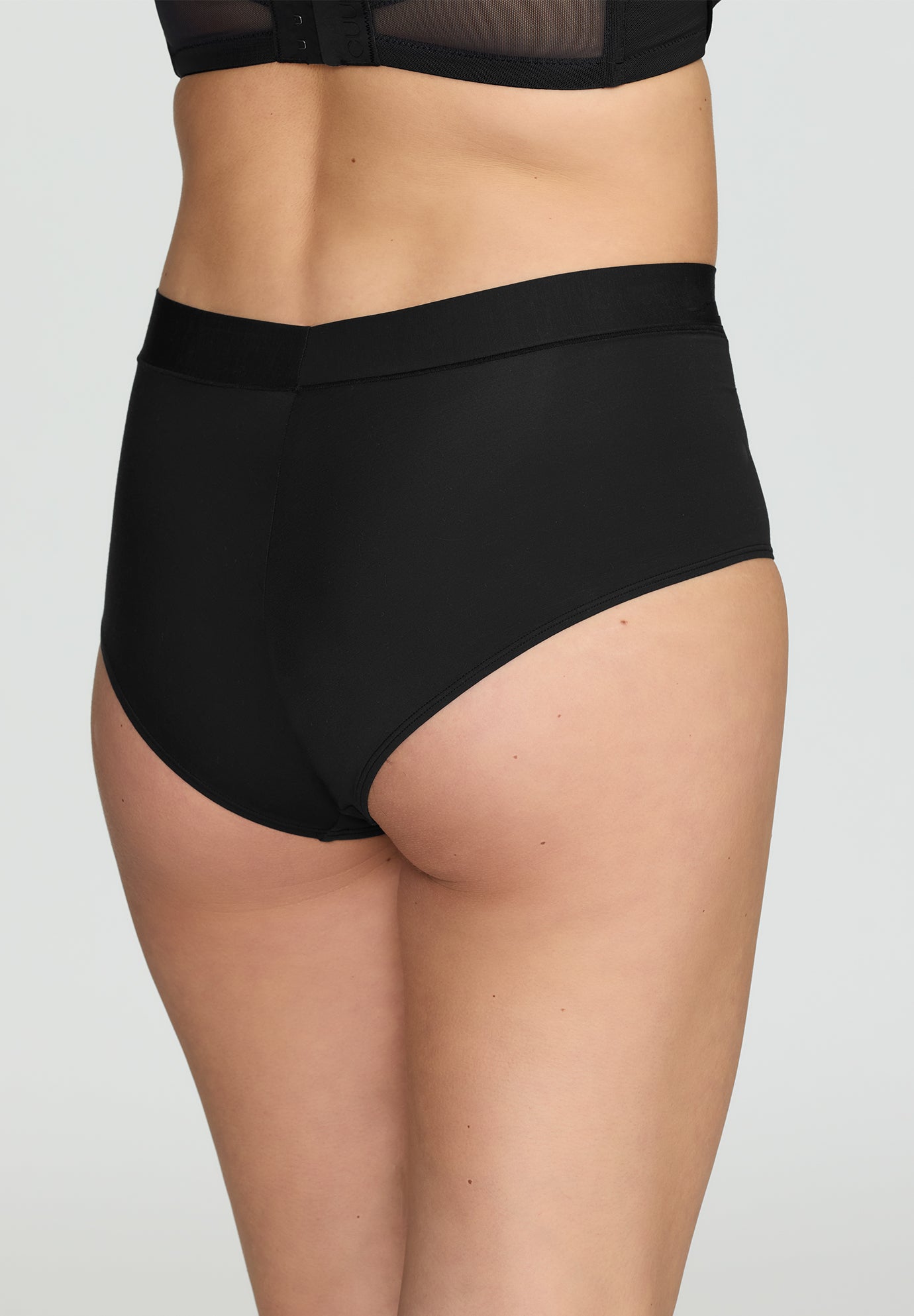 The Tap- Modal image number 3