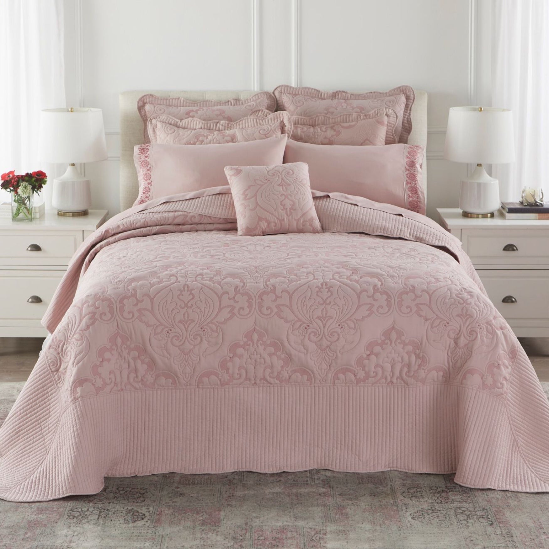 Amelia Bedspread image number 4