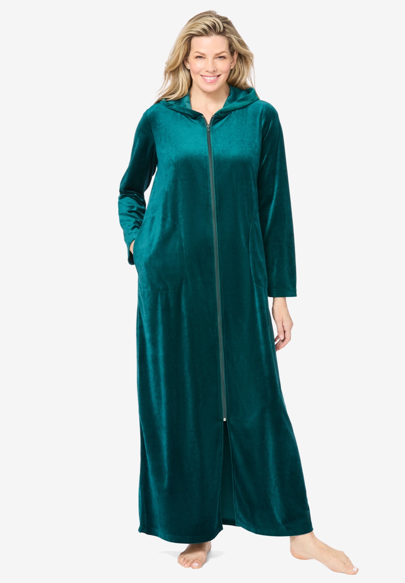 Dreams & Co&reg; Hooded Velour Robe image number 0