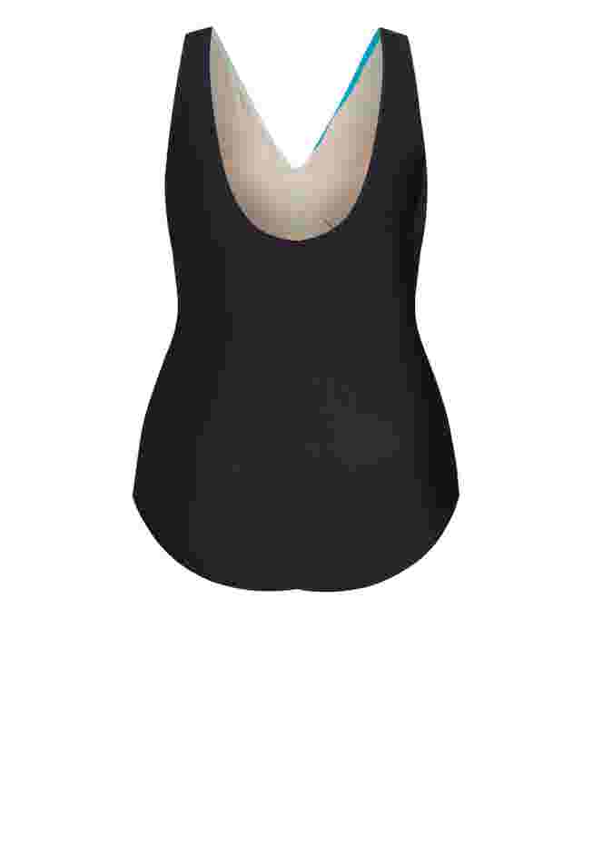 Spliced 1 Piece image number 5
