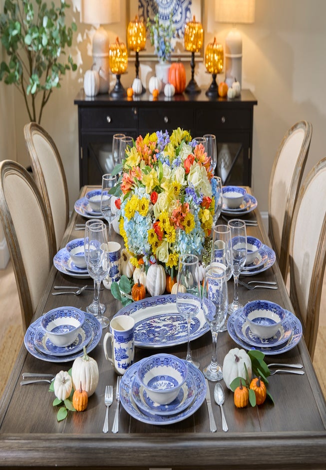 16" Blue Willow Oval Platter image number 1