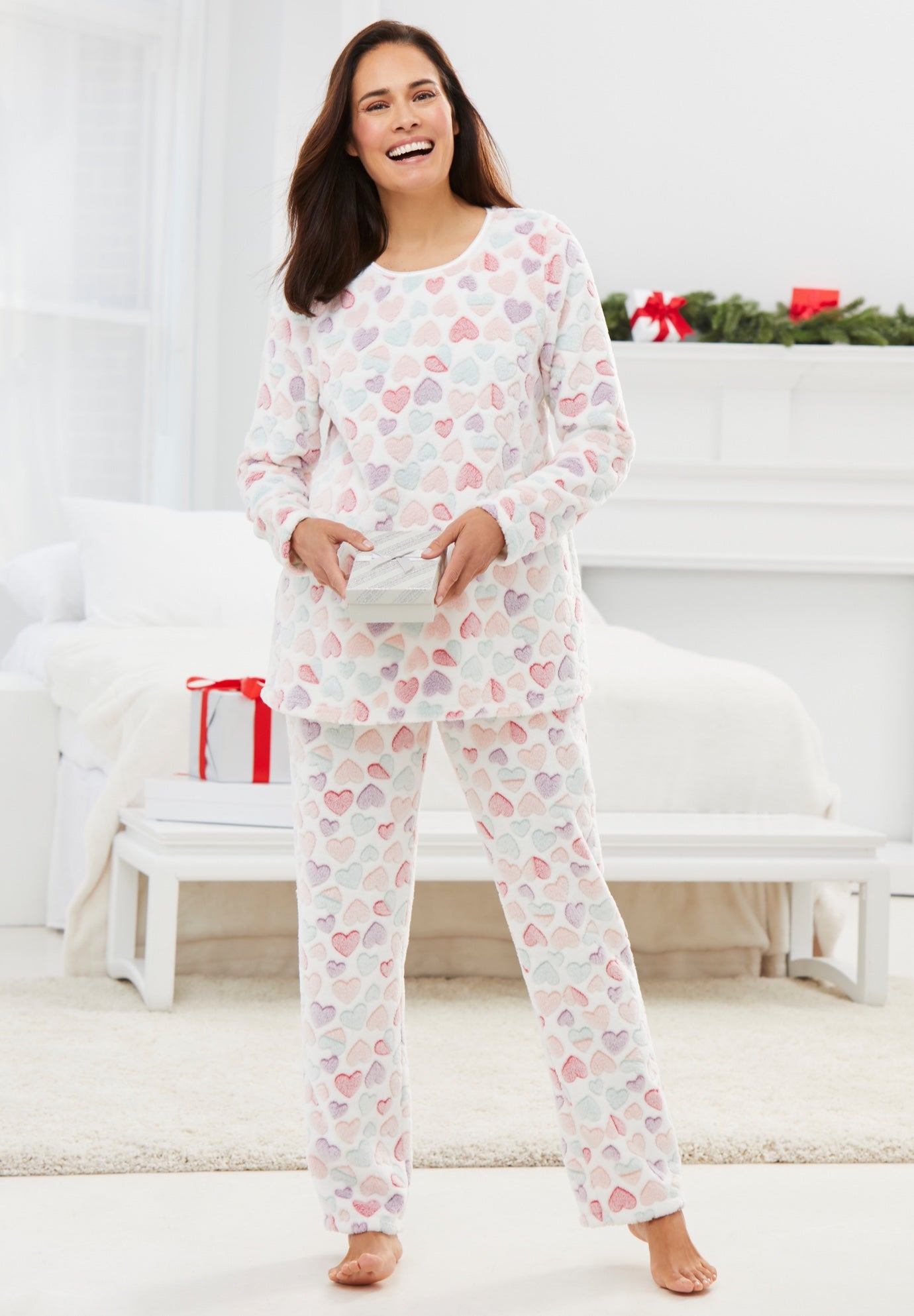 Avenue Body 2-Piece Fluffy PJ Set image number 4