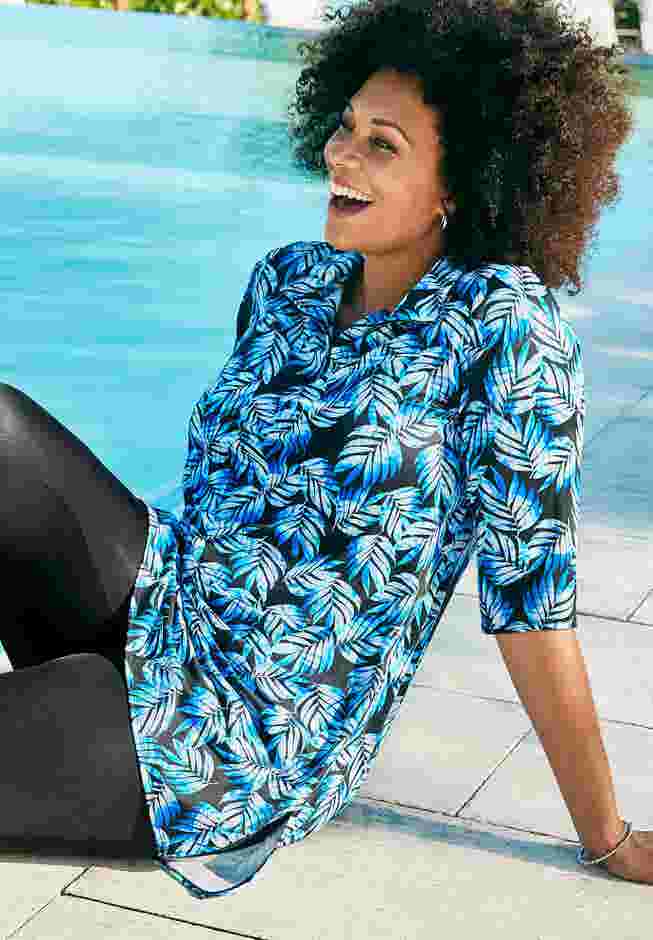 Sun Resistant Quarter Zip Swim Top image number 4