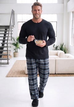 Hanes&reg; Flannel PJ Set