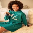 Dreams & Co.&reg; Graphic Snuggzy image number 1