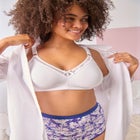 Leading Lady&reg; Soft Support Cotton Wireless Bra image number null